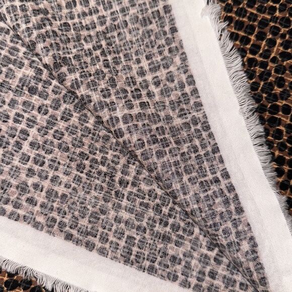 Keepsake CALICO Cotton Quilt Fabric Brown Black Tan Spotted Animal Print - Picture 2 of 4